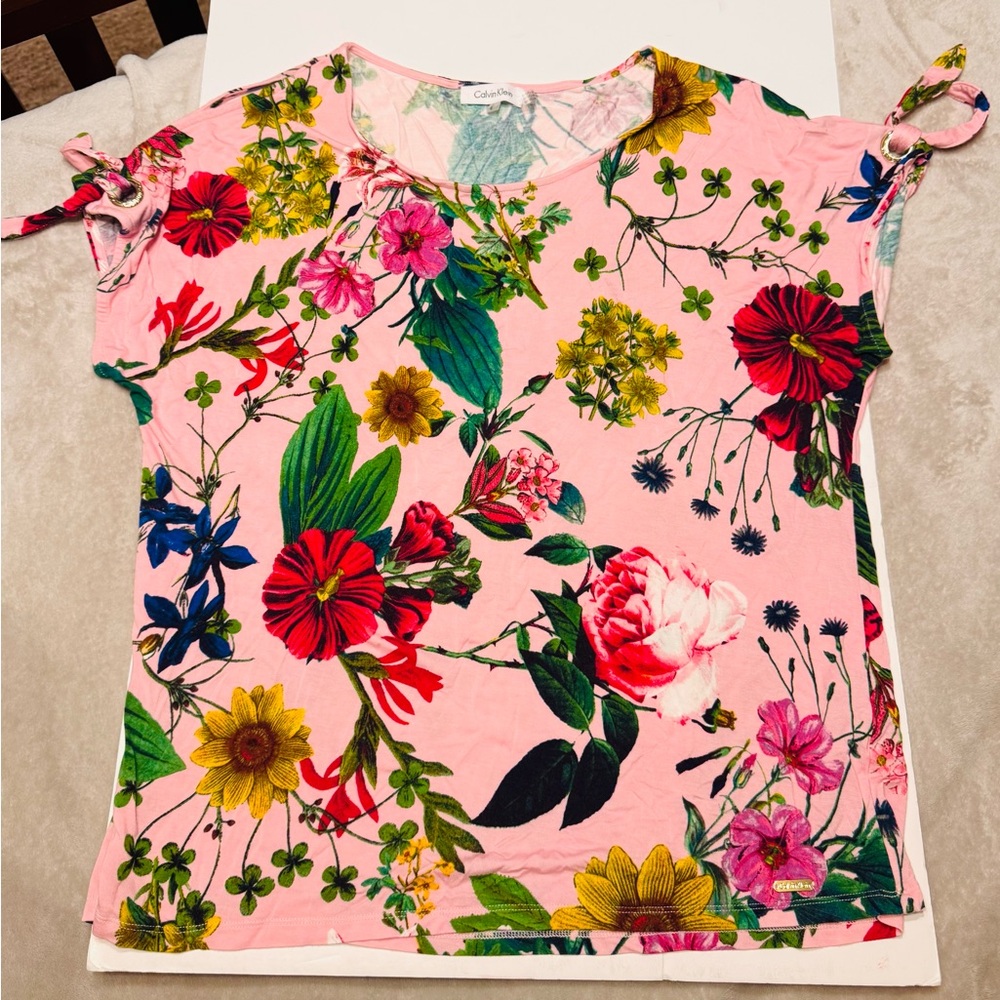Calvin Klein Pink Floral Short Sleeve Top
